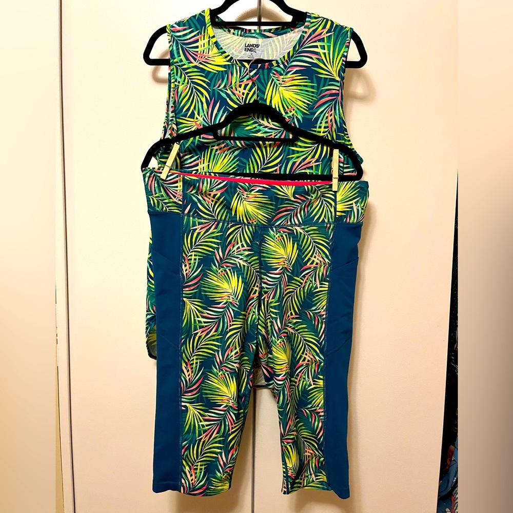 Tropical Workout Set! Top and leggings 🌺 - Picture 1 of 9